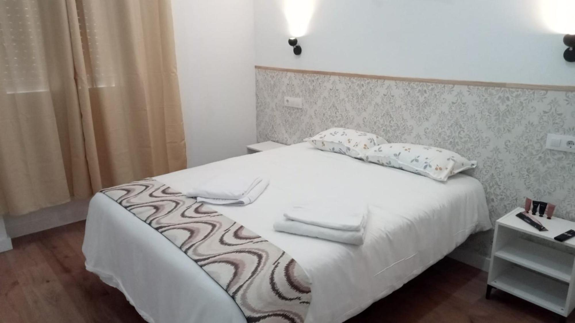 Sg Rooms Consuegra Luaran gambar