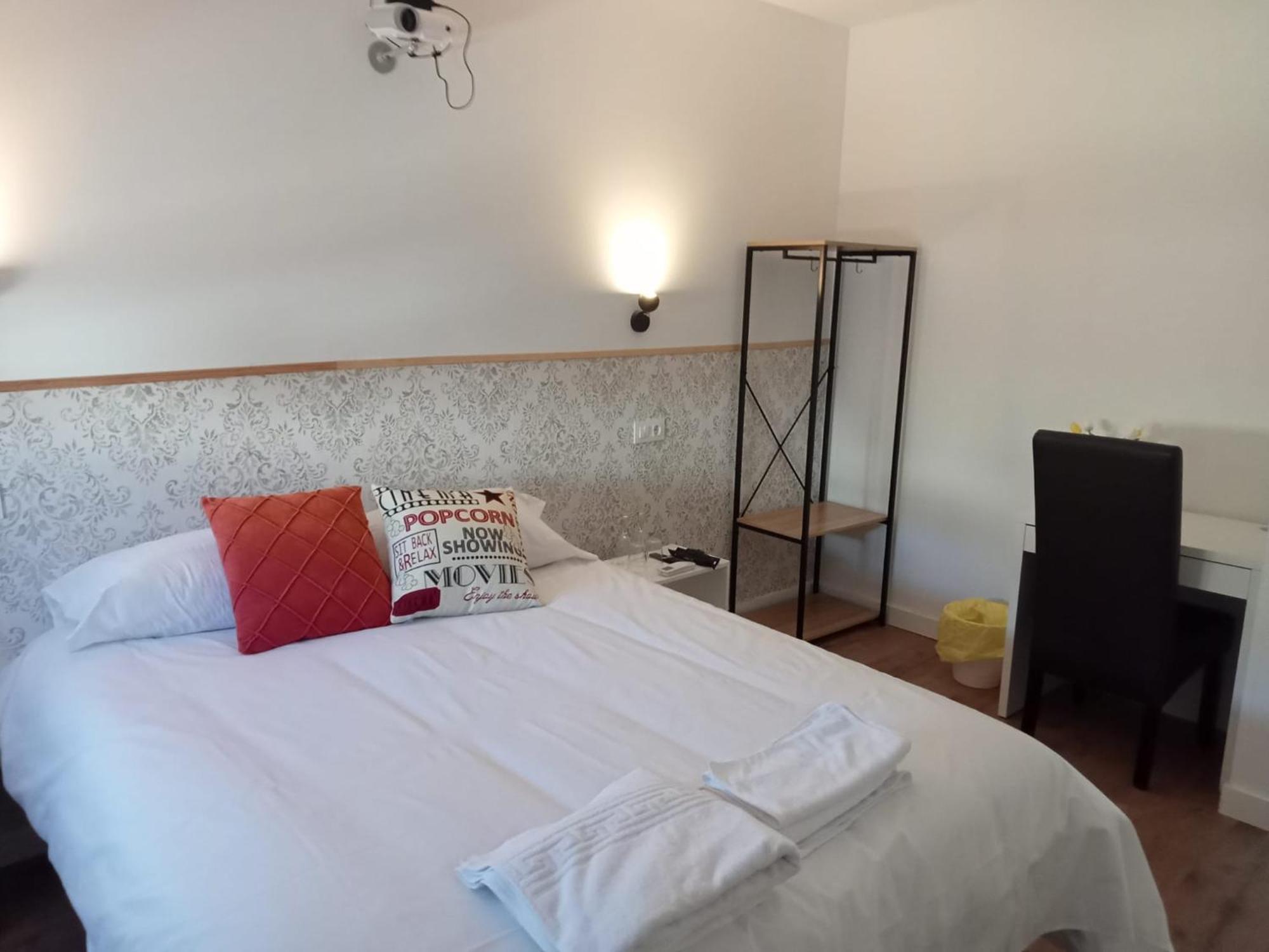 Sg Rooms Consuegra Luaran gambar